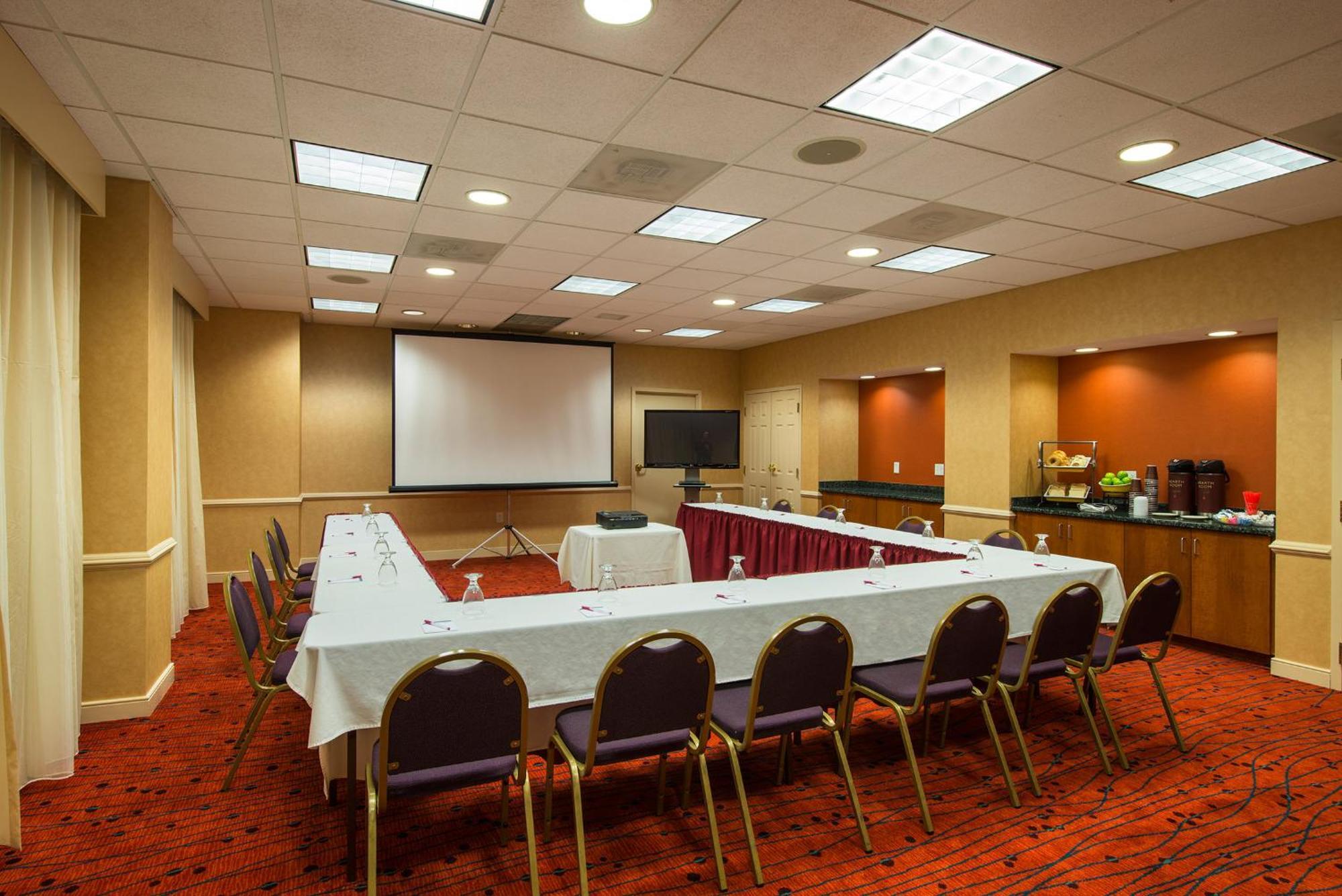 Residence Inn Boston Framingham Exterior photo